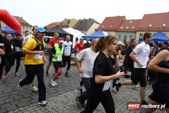 Zdjęcie w galerii na portalu naszraciborz.pl: Nasi zawodnicy startowali w VI Wodzisławskim Półmaratonie wiadomości z regionu