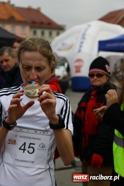 Zdjęcie w galerii na portalu naszraciborz.pl: Nasi zawodnicy startowali w VI Wodzisławskim Półmaratonie wiadomości z regionu