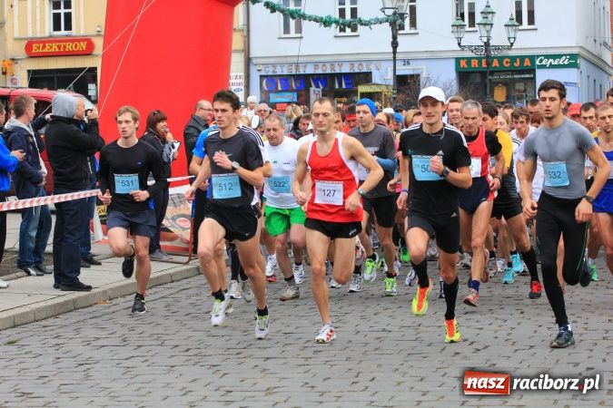 Zdjęcie w galerii na portalu naszraciborz.pl: Nasi zawodnicy startowali w VI Wodzisławskim Półmaratonie wiadomości z regionu
