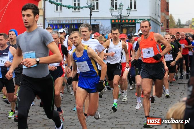 Zdjęcie w galerii na portalu naszraciborz.pl: Nasi zawodnicy startowali w VI Wodzisławskim Półmaratonie wiadomości z regionu