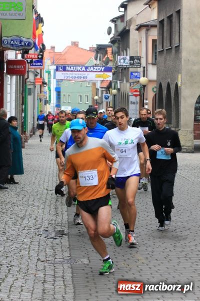 Zdjęcie w galerii na portalu naszraciborz.pl: Nasi zawodnicy startowali w VI Wodzisławskim Półmaratonie wiadomości z regionu