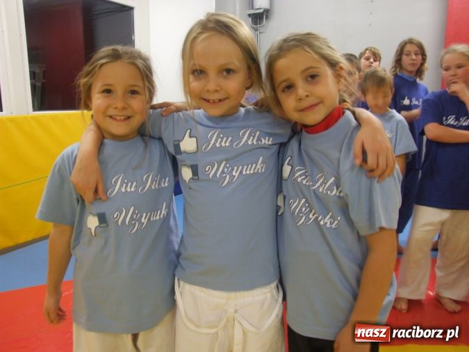 Zdjęcie w galerii na portalu naszraciborz.pl: Profilaktyka w klubie Łamator wiadomości z regionu