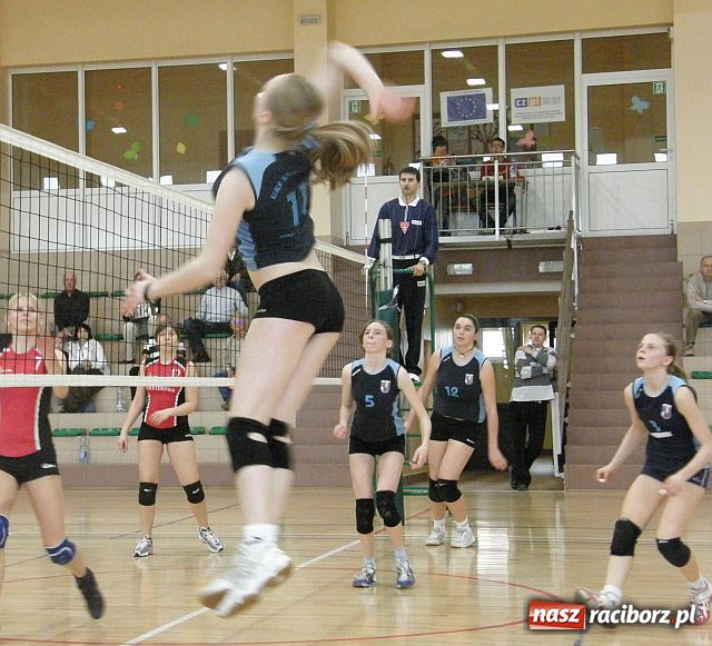 Zdjęcie w galerii na portalu naszraciborz.pl: Siatkarskich emocji w Rudniku ciąg dalszy wiadomości z regionu
