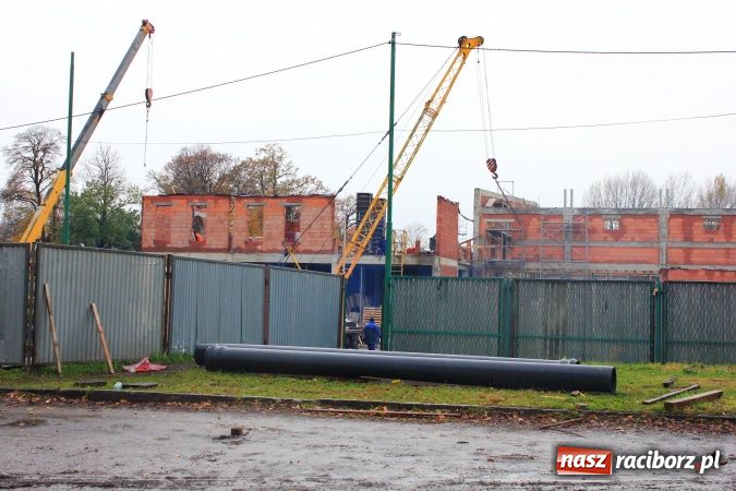 Zdjęcie w galerii na portalu naszraciborz.pl: Budowa aquaparku zgodnie z planem wiadomości z regionu