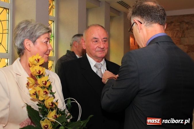 Zdjęcie w galerii na portalu naszraciborz.pl: Od 50 lat kroczą wspólną drogą życia wiadomości z regionu