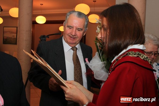 Zdjęcie w galerii na portalu naszraciborz.pl: Od 50 lat kroczą wspólną drogą życia wiadomości z regionu