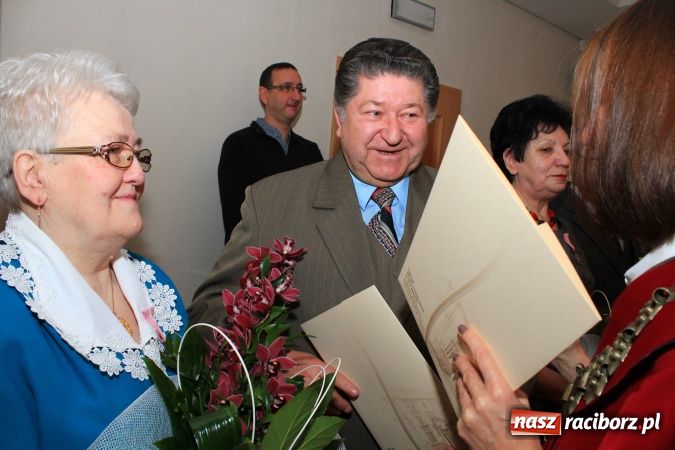 Zdjęcie w galerii na portalu naszraciborz.pl: Od 50 lat kroczą wspólną drogą życia wiadomości z regionu