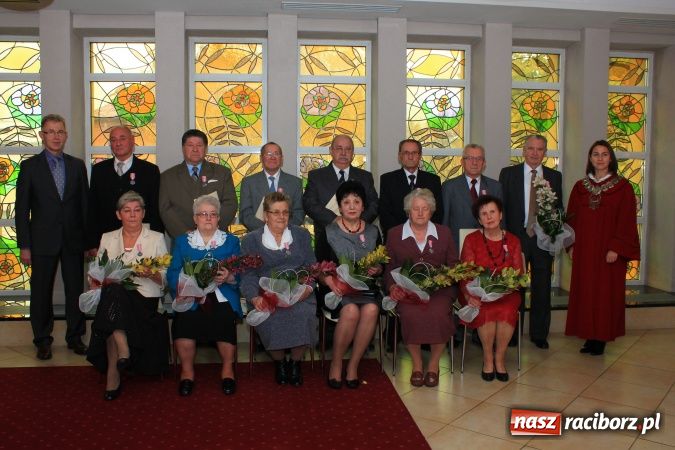 Zdjęcie w galerii na portalu naszraciborz.pl: Od 50 lat kroczą wspólną drogą życia wiadomości z regionu