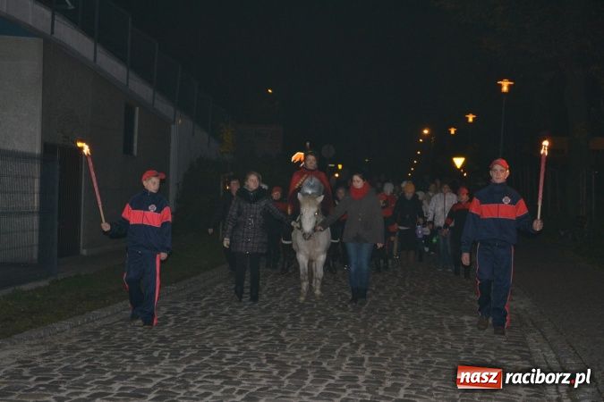Zdjęcie w galerii na portalu naszraciborz.pl: Święty Marcin zawitał wczoraj do Krzyżanowic wiadomości z regionu