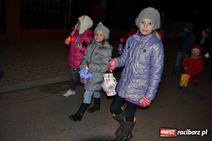 Zdjęcie w galerii na portalu naszraciborz.pl: Święty Marcin zawitał wczoraj do Krzyżanowic wiadomości z regionu