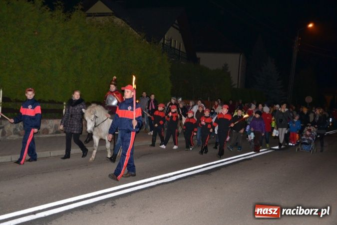 Zdjęcie w galerii na portalu naszraciborz.pl: Święty Marcin zawitał wczoraj do Krzyżanowic wiadomości z regionu