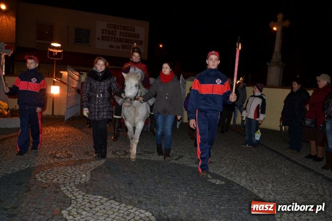 Zdjęcie w galerii na portalu naszraciborz.pl: Święty Marcin zawitał wczoraj do Krzyżanowic wiadomości z regionu
