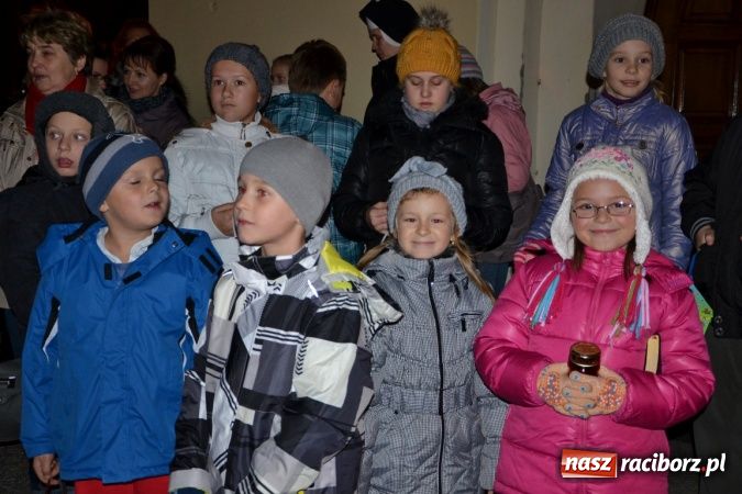 Zdjęcie w galerii na portalu naszraciborz.pl: Święty Marcin zawitał wczoraj do Krzyżanowic wiadomości z regionu