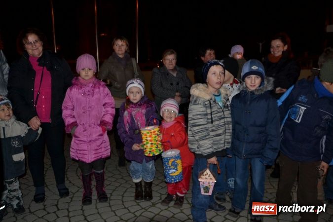 Zdjęcie w galerii na portalu naszraciborz.pl: Święty Marcin zawitał wczoraj do Krzyżanowic wiadomości z regionu