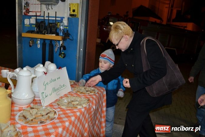 Zdjęcie w galerii na portalu naszraciborz.pl: Święty Marcin zawitał wczoraj do Krzyżanowic wiadomości z regionu