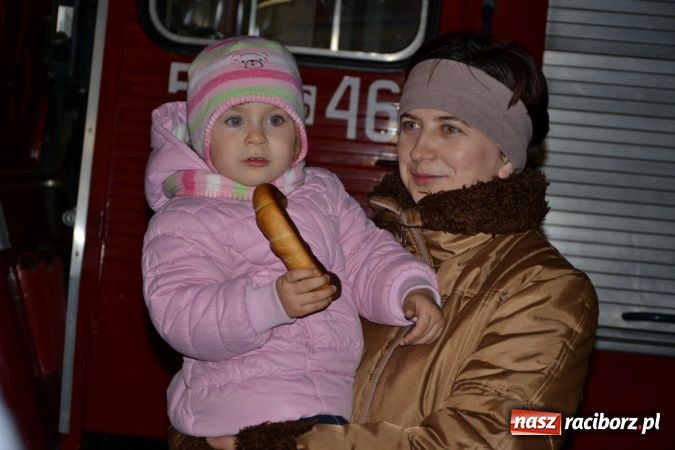 Zdjęcie w galerii na portalu naszraciborz.pl: Święty Marcin zawitał wczoraj do Krzyżanowic wiadomości z regionu