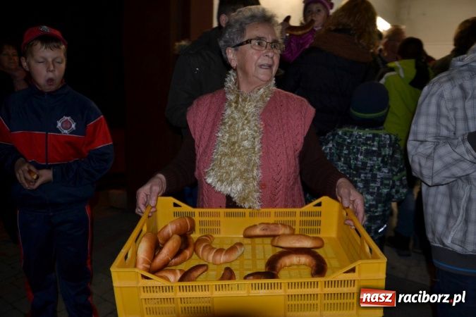 Zdjęcie w galerii na portalu naszraciborz.pl: Święty Marcin zawitał wczoraj do Krzyżanowic wiadomości z regionu