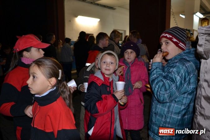 Zdjęcie w galerii na portalu naszraciborz.pl: Święty Marcin zawitał wczoraj do Krzyżanowic wiadomości z regionu