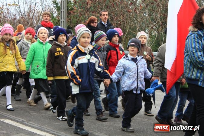 Zdjęcie w galerii na portalu naszraciborz.pl: Szkoła w Pietrowicach ma już 40 lat! wiadomości z regionu