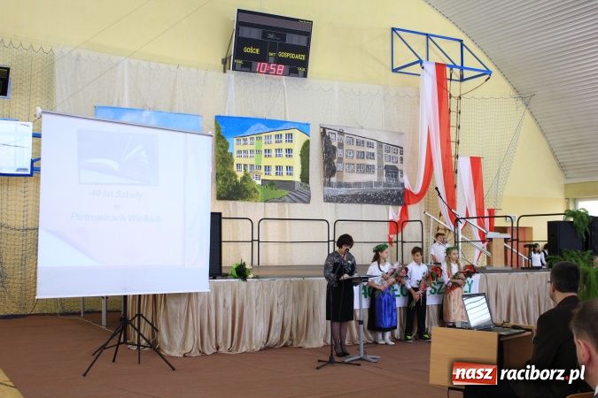 Zdjęcie w galerii na portalu naszraciborz.pl: Szkoła w Pietrowicach ma już 40 lat! wiadomości z regionu