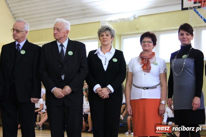 Zdjęcie w galerii na portalu naszraciborz.pl: Szkoła w Pietrowicach ma już 40 lat! wiadomości z regionu