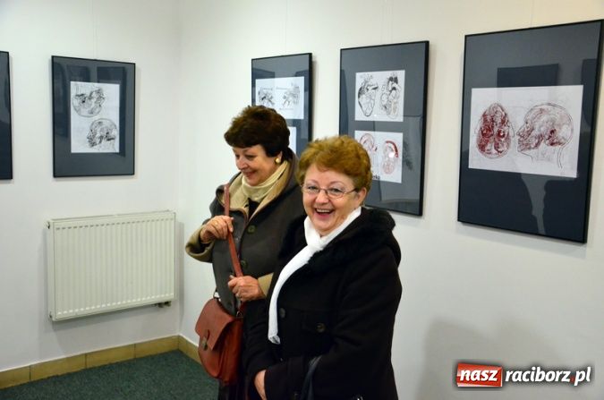 Zdjęcie w galerii na portalu naszraciborz.pl: Wernisaż grafik dr Karoliny Stanieczek wiadomości z regionu