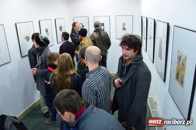 Zdjęcie w galerii na portalu naszraciborz.pl: Wernisaż grafik dr Karoliny Stanieczek wiadomości z regionu