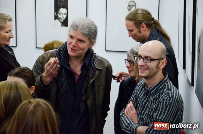 Zdjęcie w galerii na portalu naszraciborz.pl: Wernisaż grafik dr Karoliny Stanieczek wiadomości z regionu