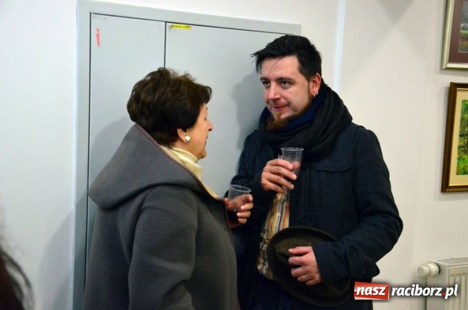 Zdjęcie w galerii na portalu naszraciborz.pl: Wernisaż grafik dr Karoliny Stanieczek wiadomości z regionu