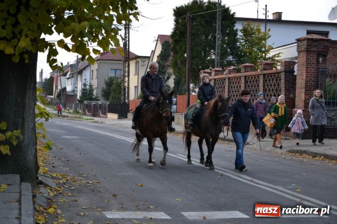 Zdjęcie w galerii na portalu naszraciborz.pl: Rycerze na dniu świętego Marcina w Bieńkowicach wiadomości z regionu