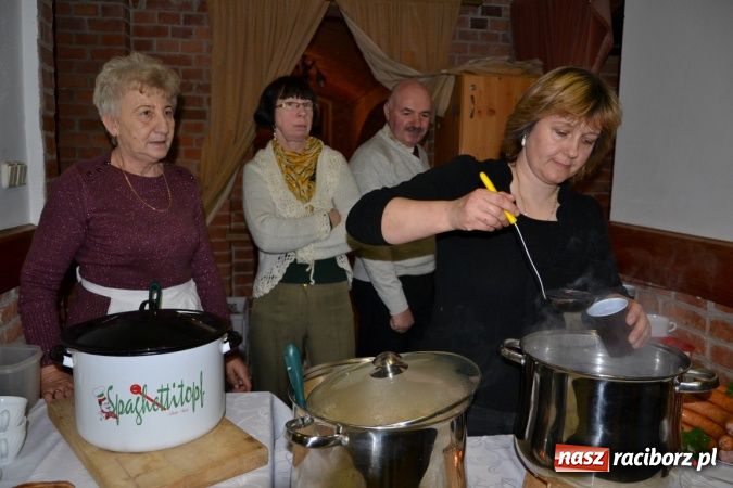 Zdjęcie w galerii na portalu naszraciborz.pl: Rycerze na dniu świętego Marcina w Bieńkowicach wiadomości z regionu