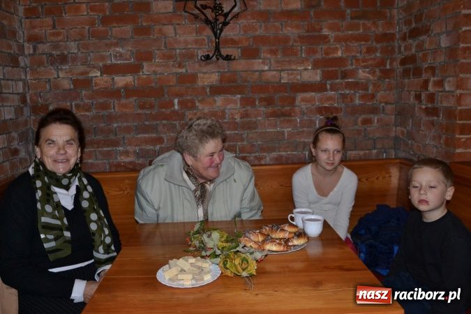 Zdjęcie w galerii na portalu naszraciborz.pl: Rycerze na dniu świętego Marcina w Bieńkowicach wiadomości z regionu