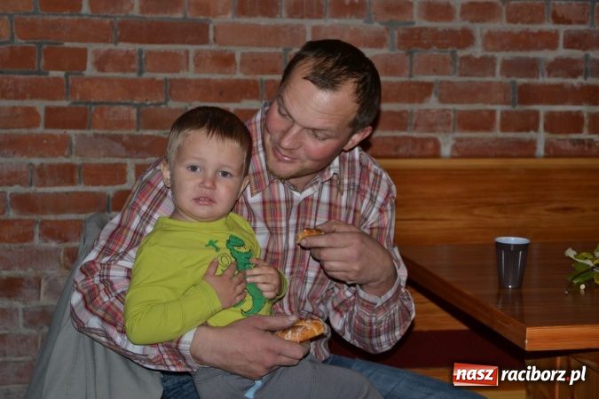 Zdjęcie w galerii na portalu naszraciborz.pl: Rycerze na dniu świętego Marcina w Bieńkowicach wiadomości z regionu