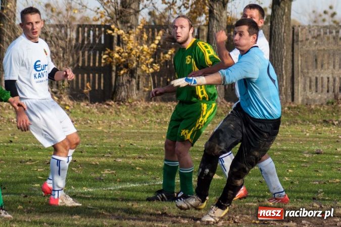 Zdjęcie w galerii na portalu naszraciborz.pl: Płonia górą. Owsiszcze były swoim cieniem wiadomości z regionu