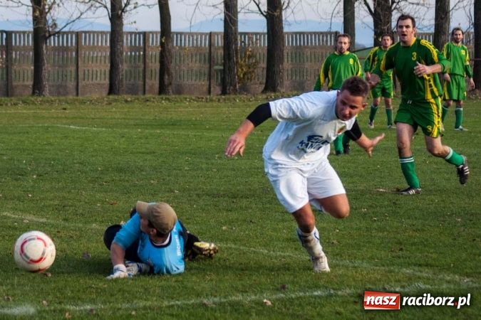 Zdjęcie w galerii na portalu naszraciborz.pl: Płonia górą. Owsiszcze były swoim cieniem wiadomości z regionu