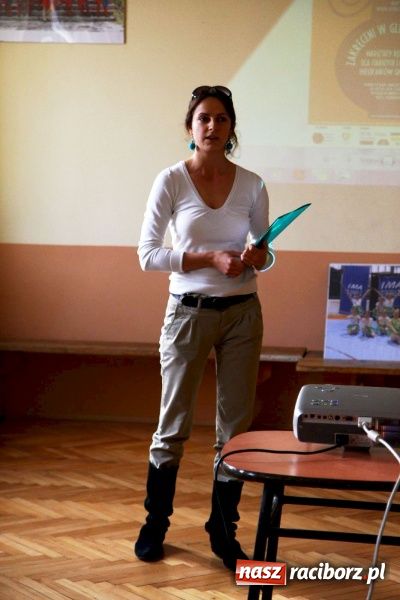 Zdjęcie w galerii na portalu naszraciborz.pl: W Zawadzie Książęcej wiklina poszła w ruch wiadomości z regionu