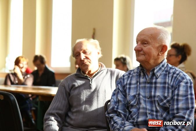 Zdjęcie w galerii na portalu naszraciborz.pl: W Zawadzie Książęcej wiklina poszła w ruch wiadomości z regionu