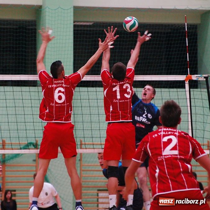 Zdjęcie w galerii na portalu naszraciborz.pl: Klęska AZS Rafako w derbach regionu wiadomości z regionu