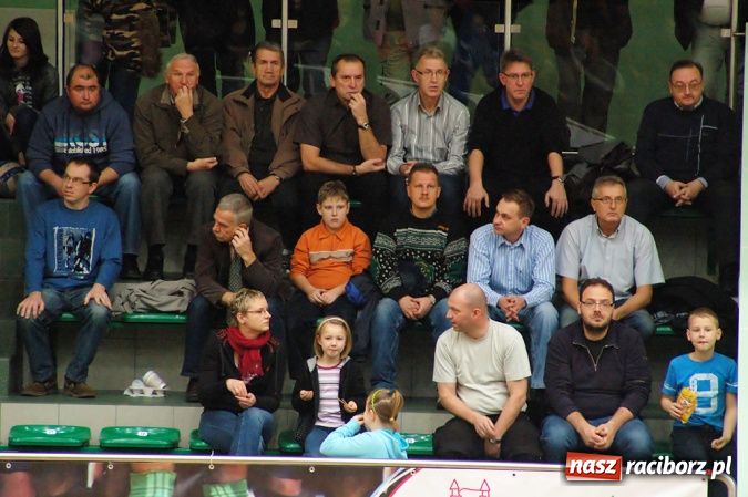 Zdjęcie w galerii na portalu naszraciborz.pl: Klęska AZS Rafako w derbach regionu wiadomości z regionu