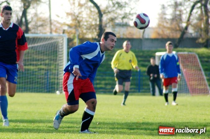 Zdjęcie w galerii na portalu naszraciborz.pl: Unia rozgromiła lidera wiadomości z regionu