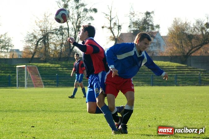 Zdjęcie w galerii na portalu naszraciborz.pl: Unia rozgromiła lidera wiadomości z regionu