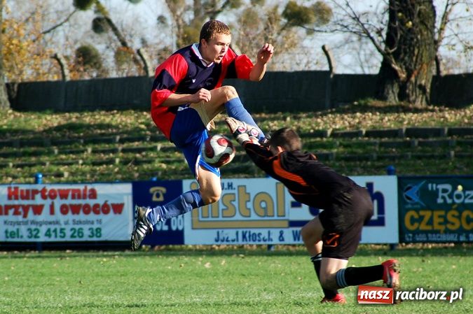Zdjęcie w galerii na portalu naszraciborz.pl: Unia rozgromiła lidera wiadomości z regionu