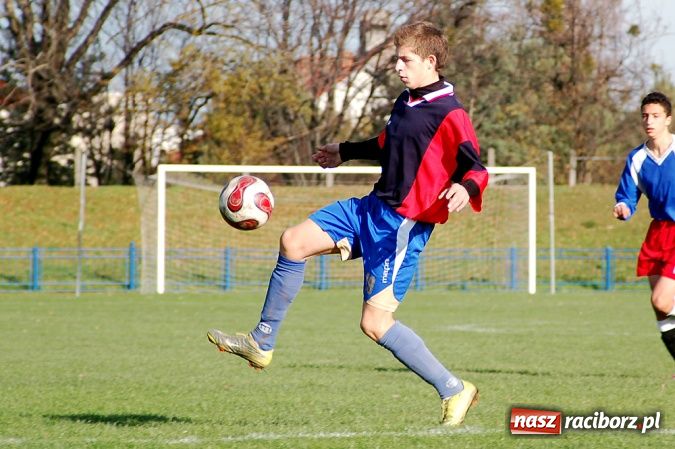 Zdjęcie w galerii na portalu naszraciborz.pl: Unia rozgromiła lidera wiadomości z regionu