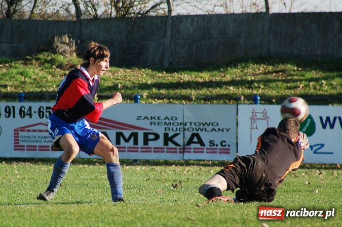 Zdjęcie w galerii na portalu naszraciborz.pl: Unia rozgromiła lidera wiadomości z regionu