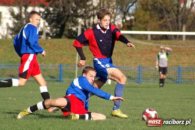 Zdjęcie w galerii na portalu naszraciborz.pl: Unia rozgromiła lidera wiadomości z regionu