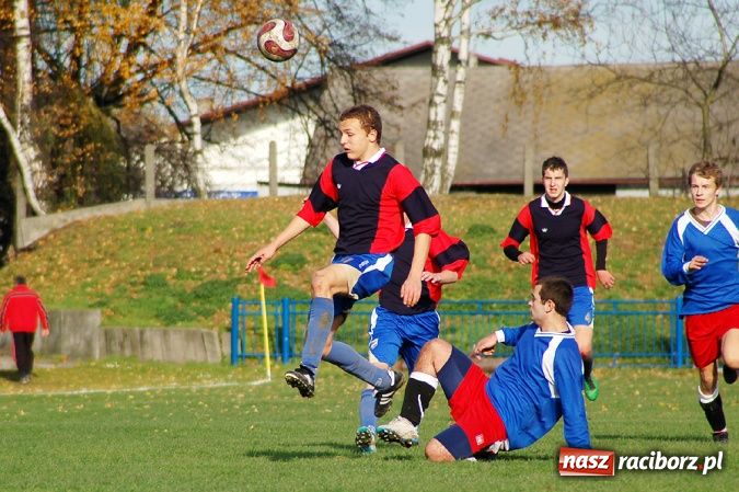 Zdjęcie w galerii na portalu naszraciborz.pl: Unia rozgromiła lidera wiadomości z regionu