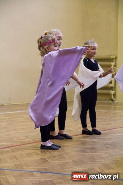 Zdjęcie w galerii na portalu naszraciborz.pl: Radosne święto w Studziennej wiadomości z regionu