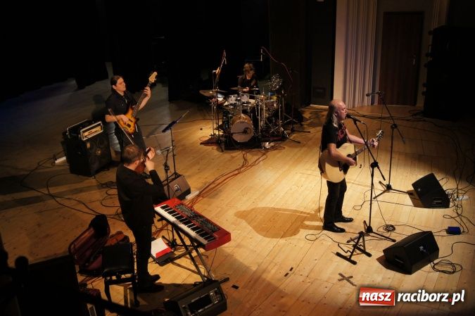 Zdjęcie w galerii na portalu naszraciborz.pl: Andrzej i Maja Sikorowscy w RCK wiadomości z regionu