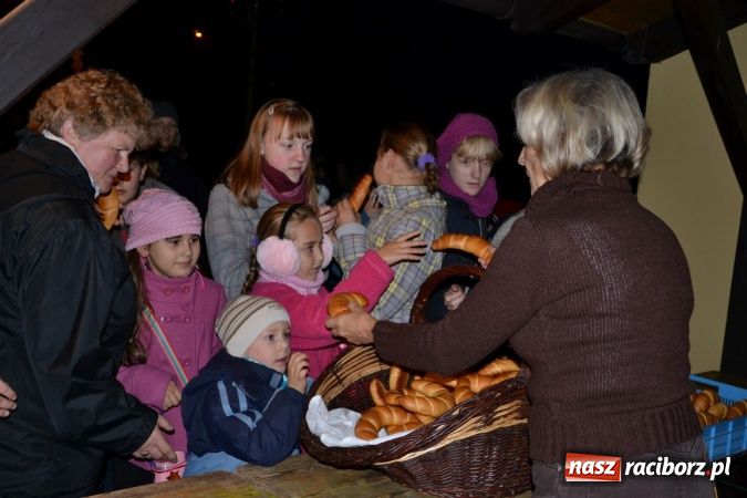 Zdjęcie w galerii na portalu naszraciborz.pl: Rogale, że palce lizać wiadomości z regionu