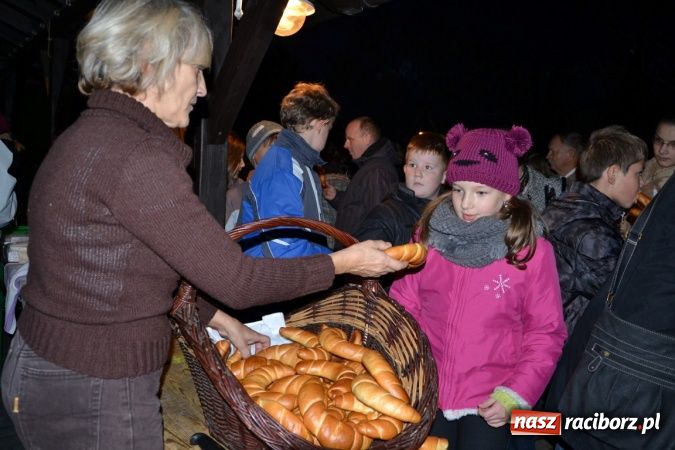 Zdjęcie w galerii na portalu naszraciborz.pl: Rogale, że palce lizać wiadomości z regionu